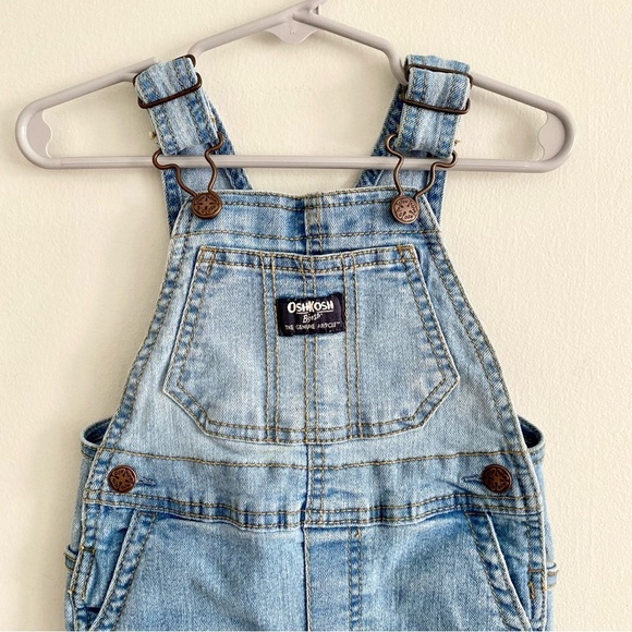 OshKosh Baby Denim Overalls Size 18 Months - Picture 2 of 4